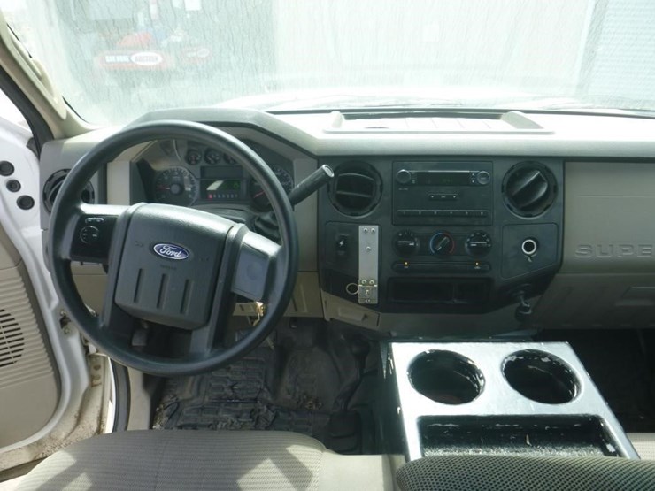 2008-ford-f250-image-9