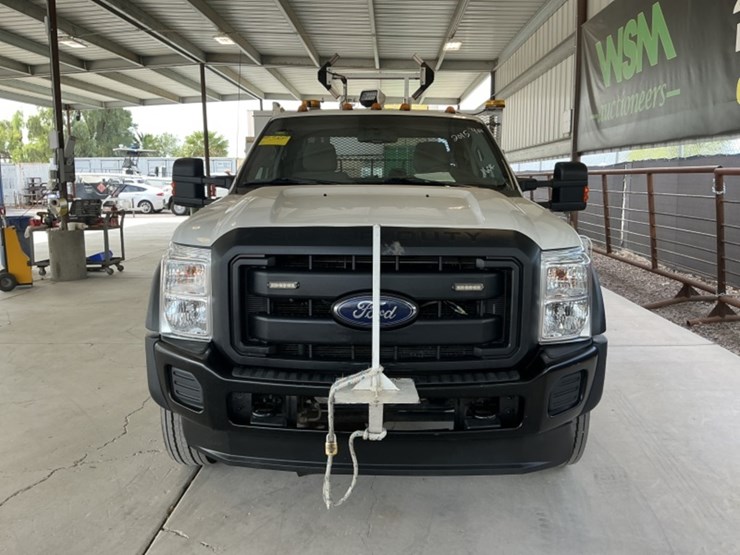 2015-ford-f550-image-3
