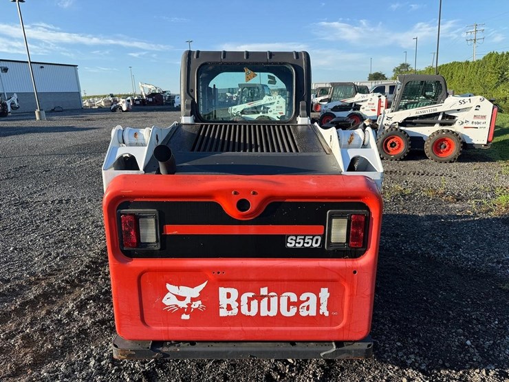 2018-bobcat-s550-image-4