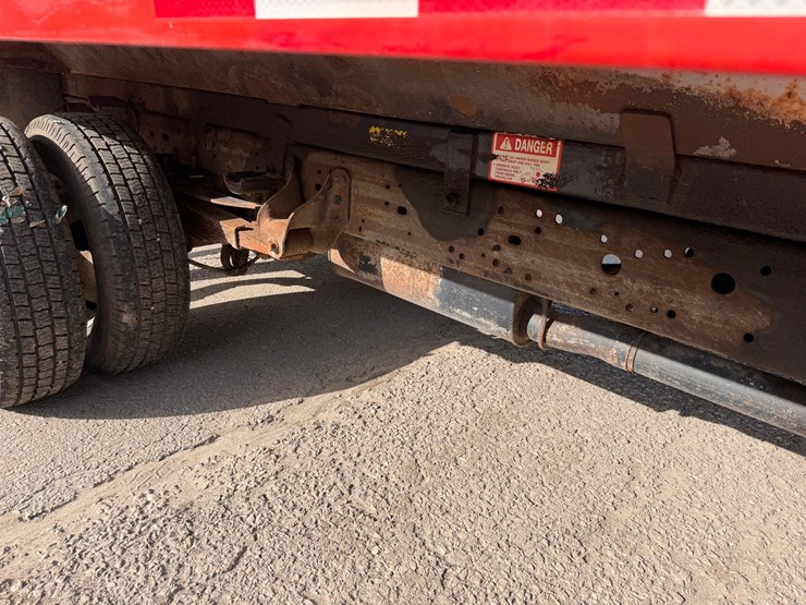 2006-ford-f350-xl-image-24