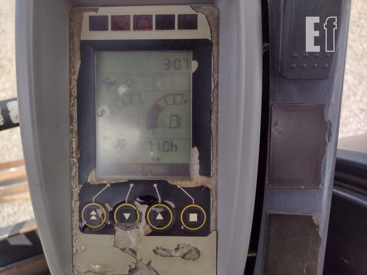2015-deere-35g-image-6