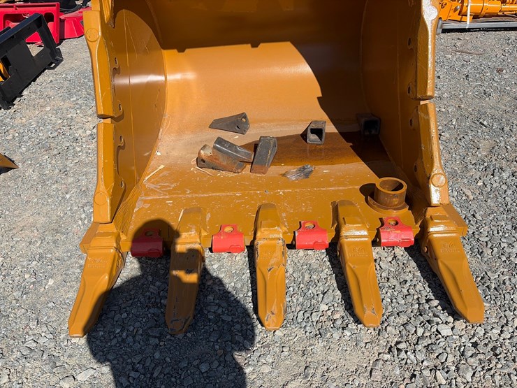 caterpillar-336-image-5