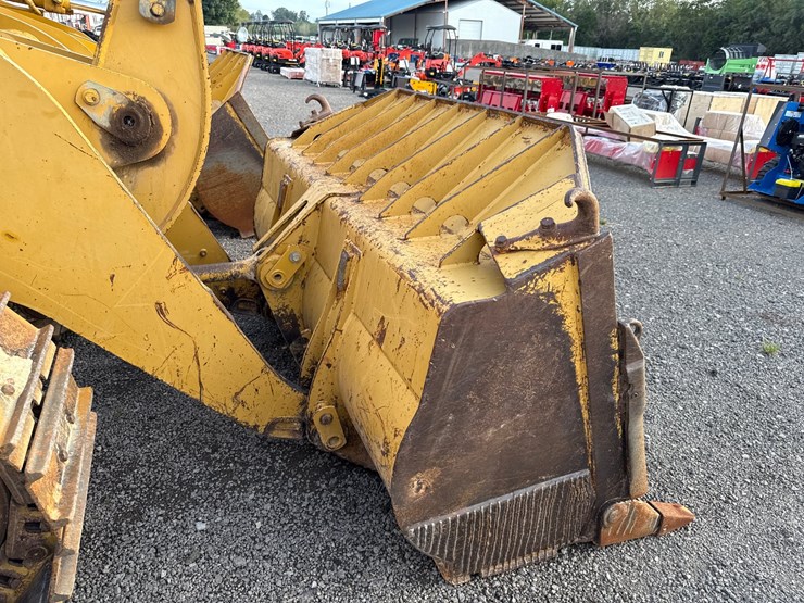 2002-caterpillar-953c-image-4