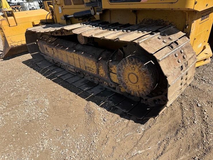 2016-caterpillar-d5k2-lgp-image-15