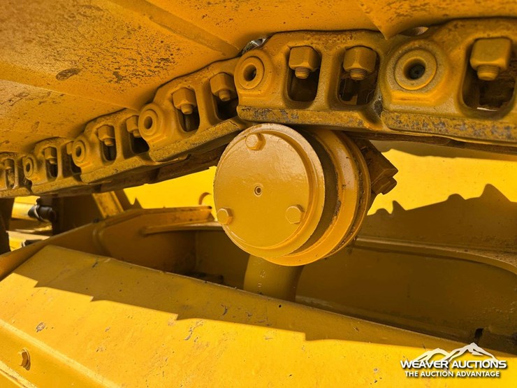 john-deere-8-image-13