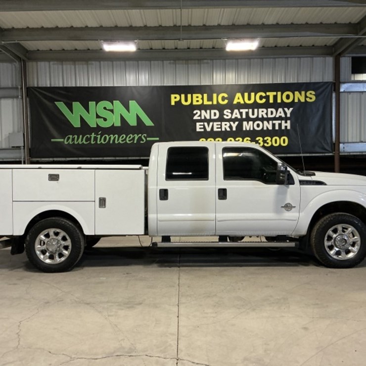 2011 FORD F350