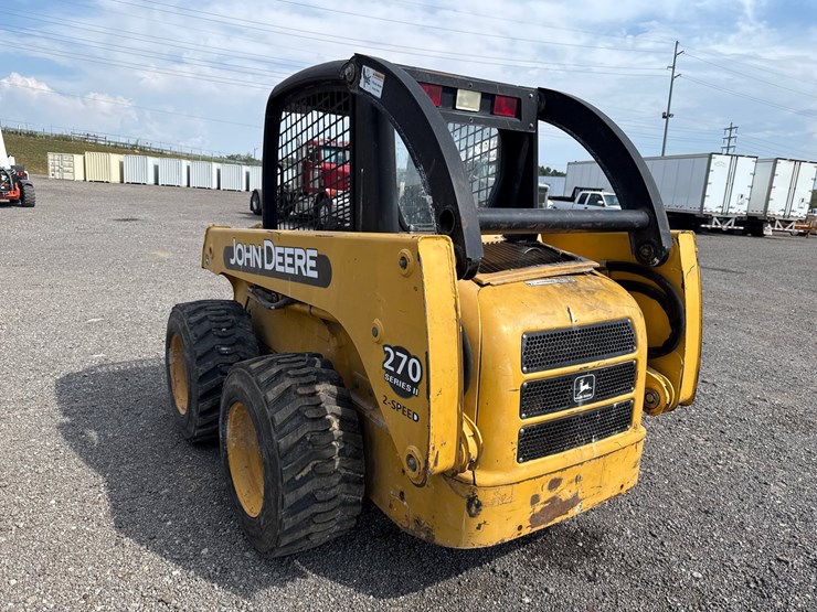 john-deere-270-image-8