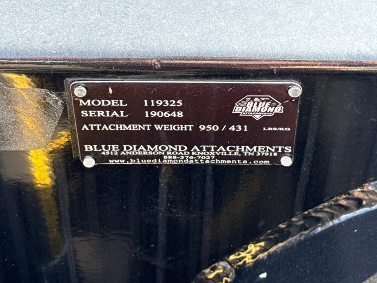 #2050-•-blue-diamond-78"-skid-steer-snow-blower-image-5