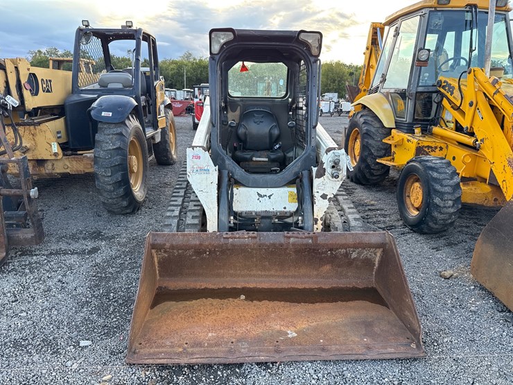 2021-bobcat-t550-image-2