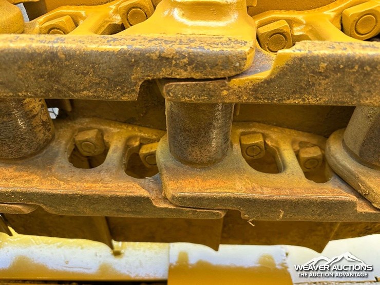 caterpillar-d6d-image-41