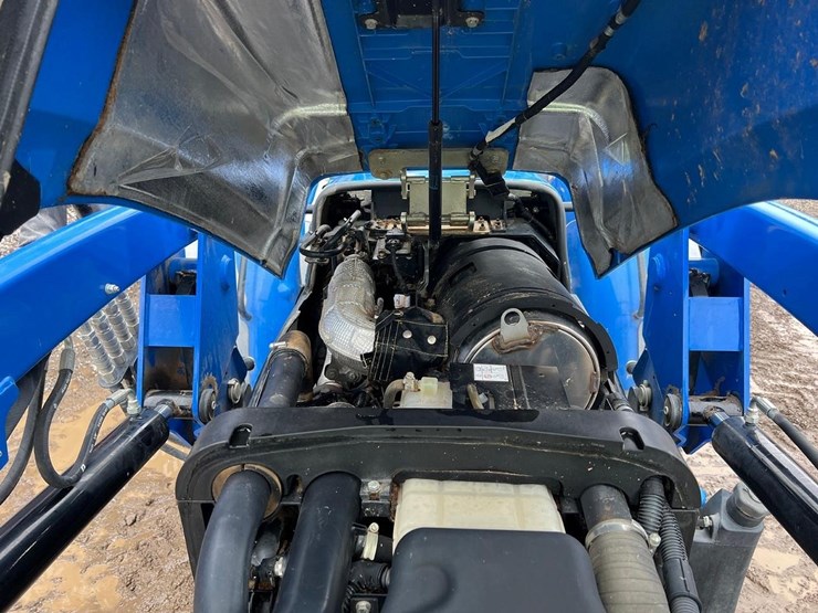 new-holland-workmaster-95-image-19