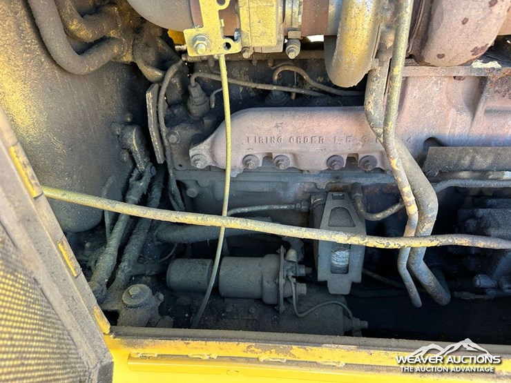 caterpillar-d6d-image-63