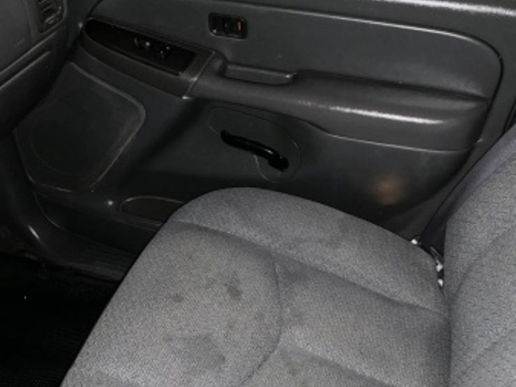 2007-chevrolet-silverado-1500-image-21