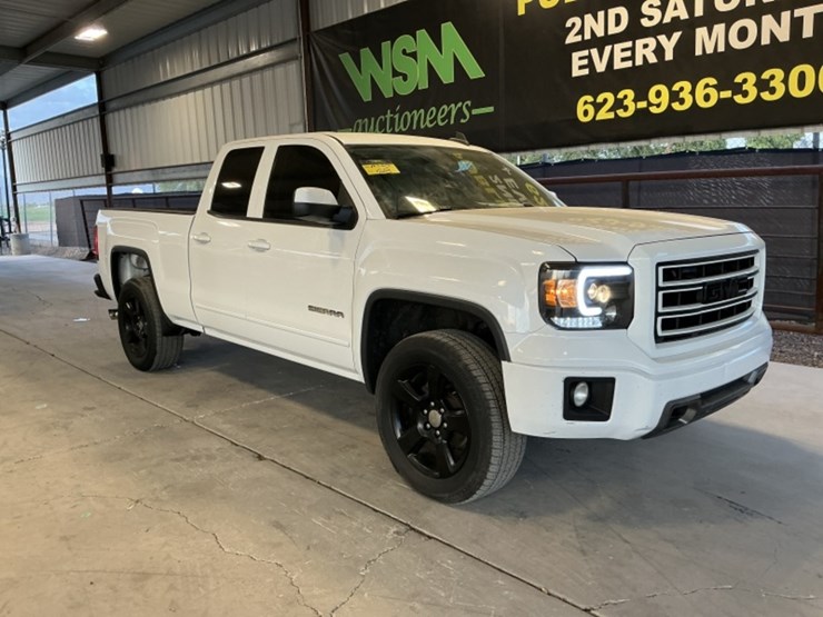 2015-gmc-sierra-1500-image-2
