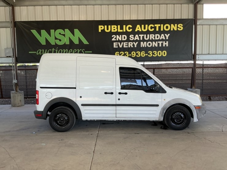 2011-ford-transit-connect-image-1