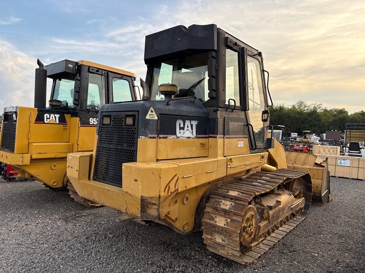 2002-caterpillar-953c-image-7