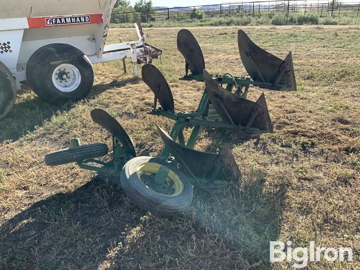 john-deere-3-pt-rotating-plow-image-5