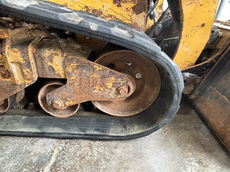 caterpillar-259d-image-21