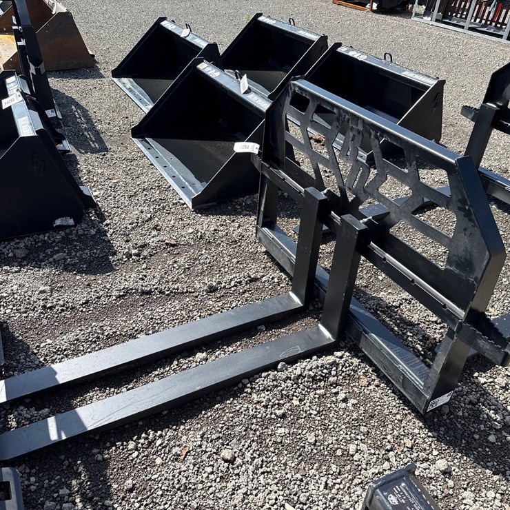 #2048 • BLUE DIAMOND 48" SKID STEER PALLET FORKS