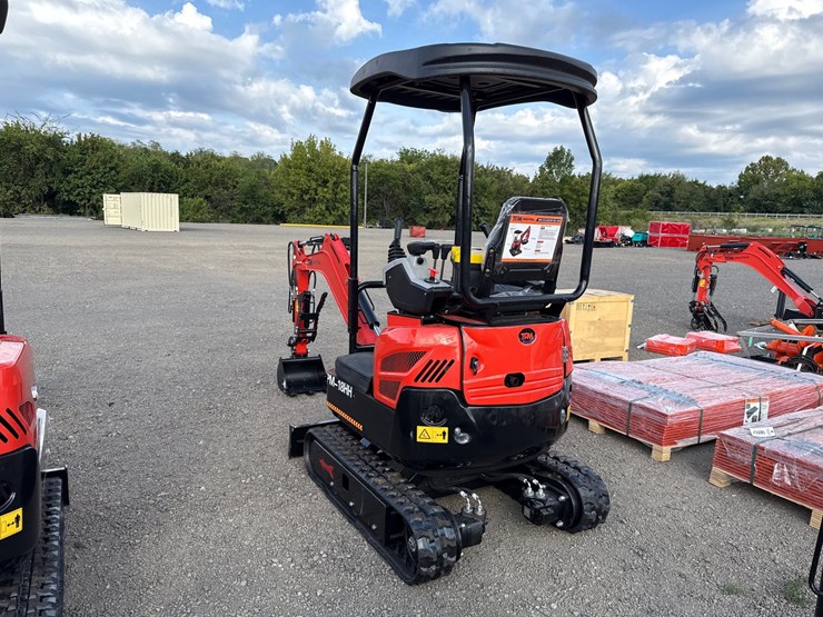 #1073-•-2026-tpm-18hh-mini-excavator-image-7