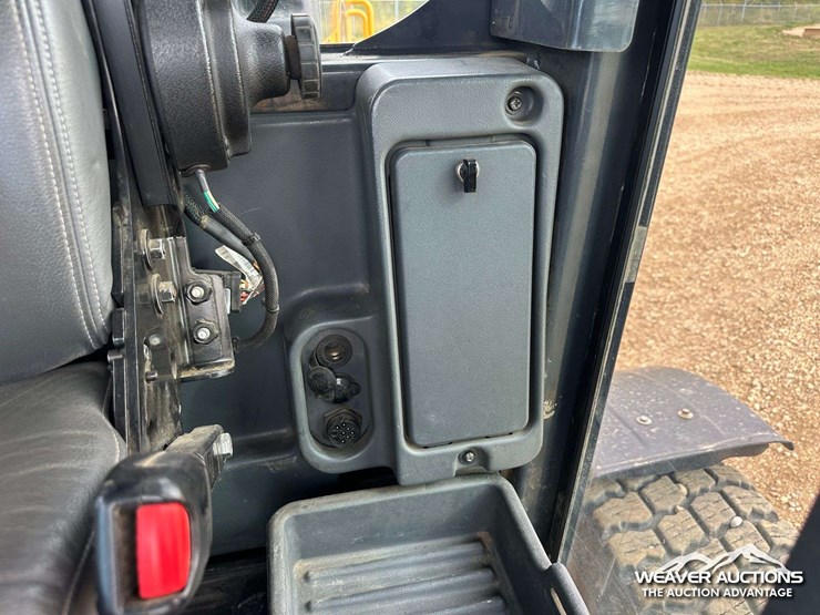 john-deere-872-image-29