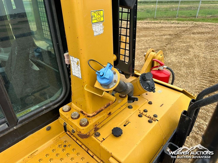 2018-caterpillar-d6t-lgp-image-70