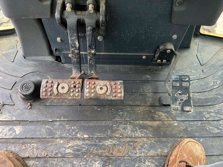 2006-deere-310sg-image-36