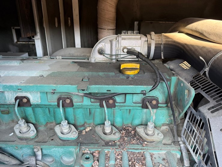 #3501-•-whisperwatt-dca-1651v-towable-generator-image-24