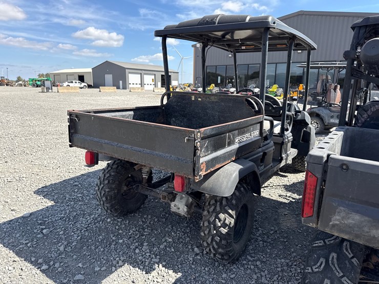club-car-carryall-1700-image-3