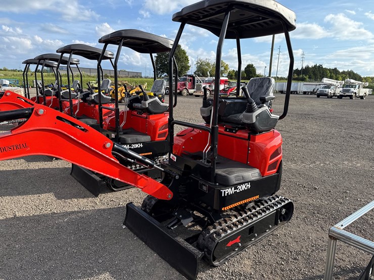 #1066-•-2026-tpm-20kh-mini-excavator-image-9