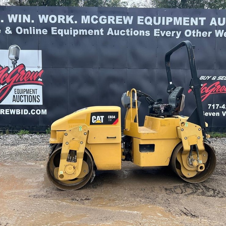 2010 CATERPILLAR CB34XW