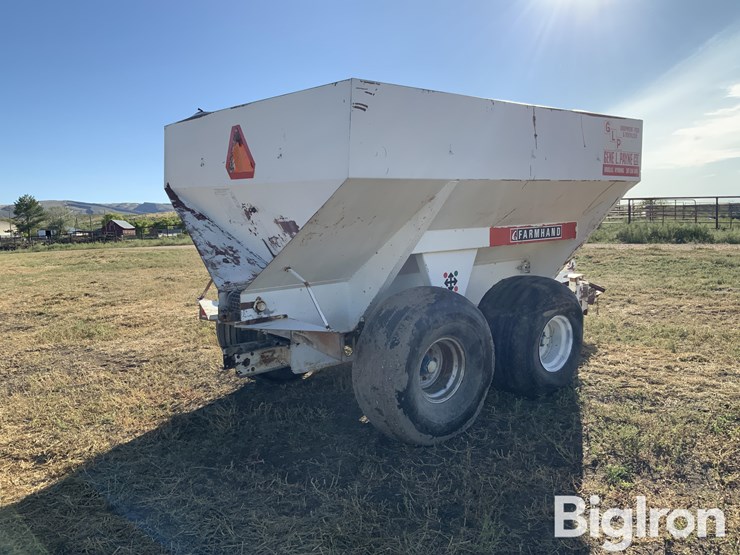 farmhand-t/a-fertilizer-spreader-image-5