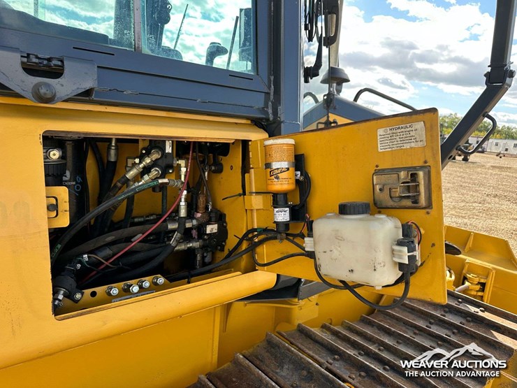 john-deere-8-image-45