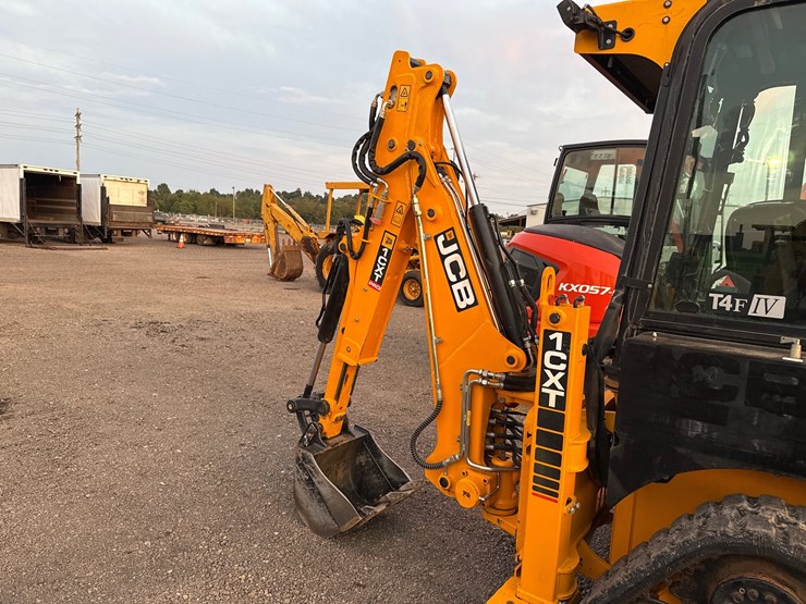 jcb-1cxt-image-6