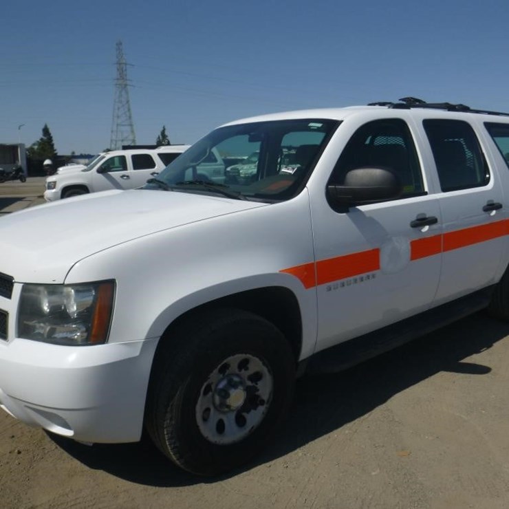 2014 CHEVROLET SUBURBAN