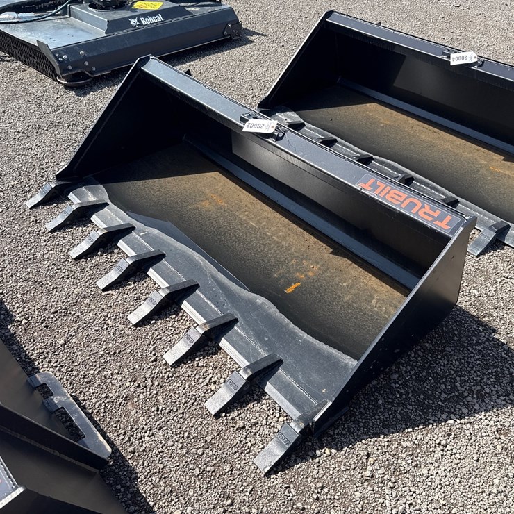 #2025 • TRUBILT 66" SKID STEER TOOTH BUCKET
