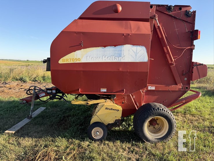 new-holland-br7090-image-8