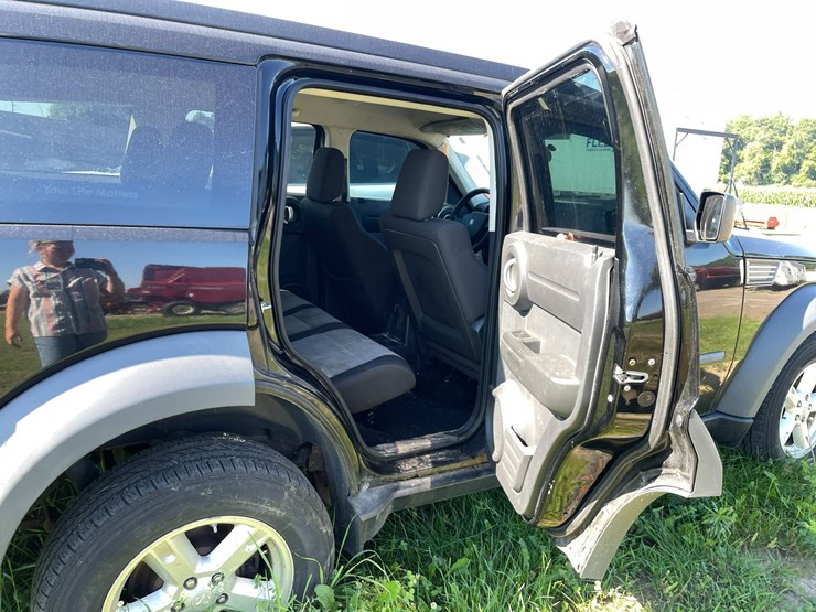 2007-dodge-nitro-image-54