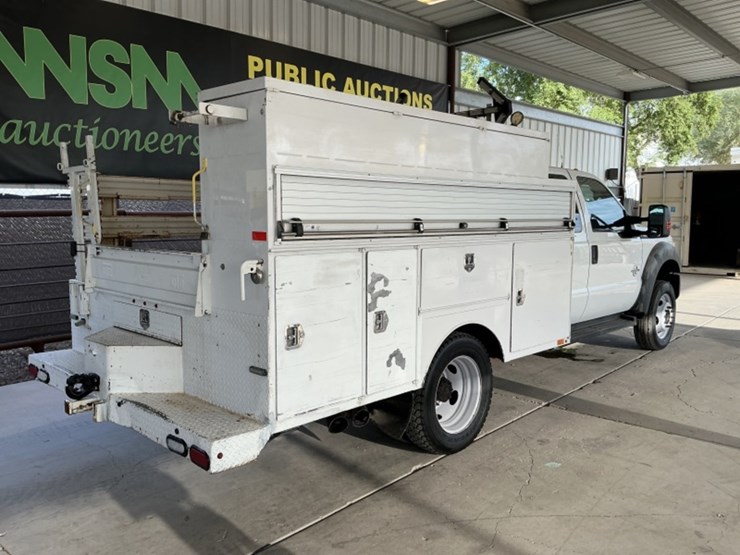 2015-ford-f550-image-7
