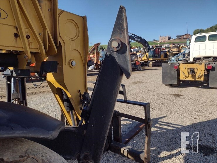 2011-caterpillar-tl1255-image-28