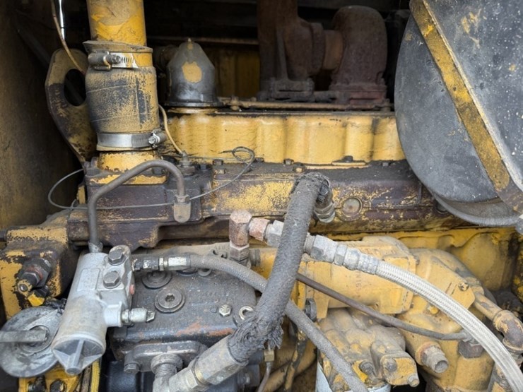1979-caterpillar-140g-image-22