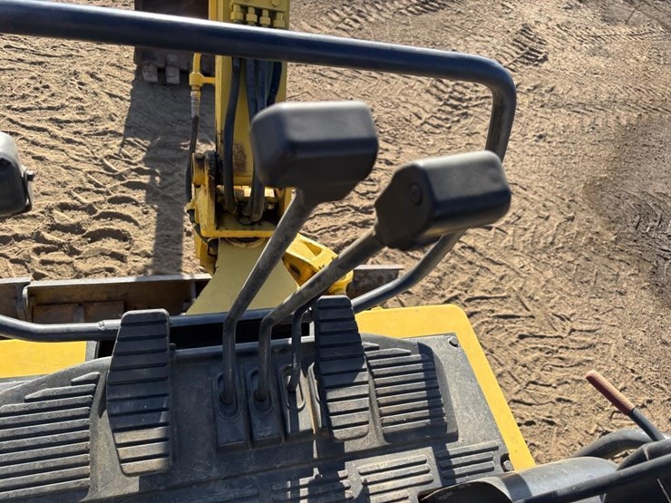 kobelco-sk015-image-21