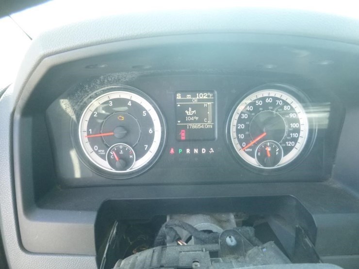 2018-dodge-1500-image-14