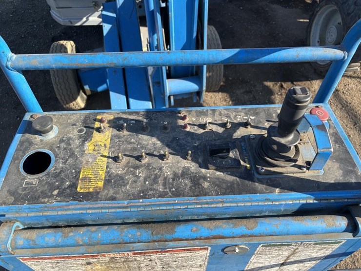 1993-genie-z-45/22-telescopic-boom-lift-image-12