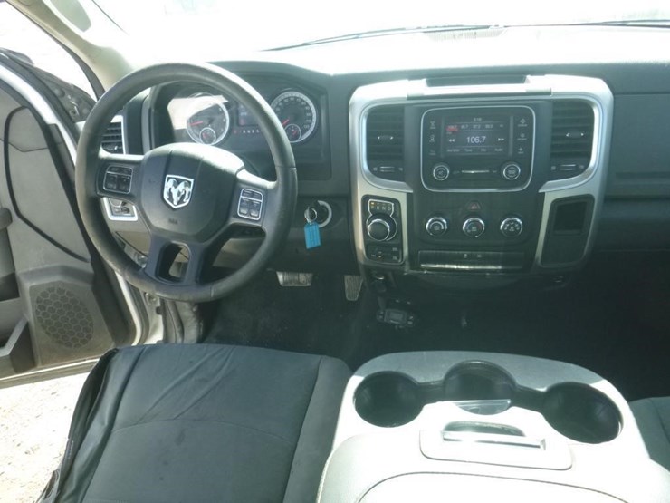 2019-dodge-1500-image-9