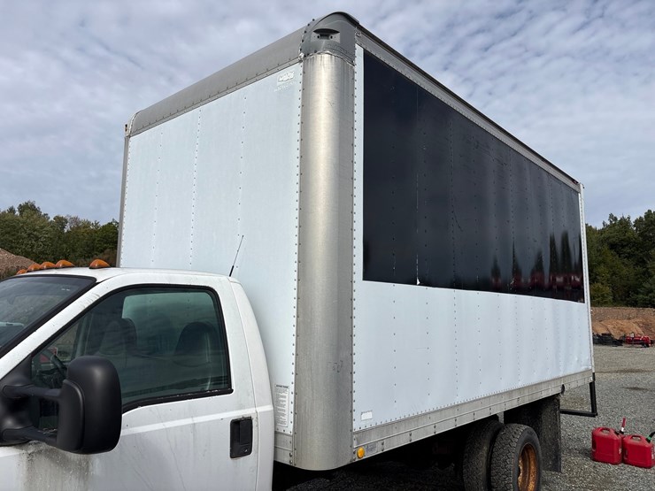 1999-ford-f550-image-19