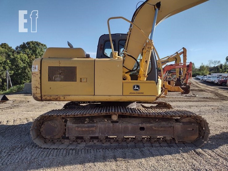 2005-deere-120c-image-24