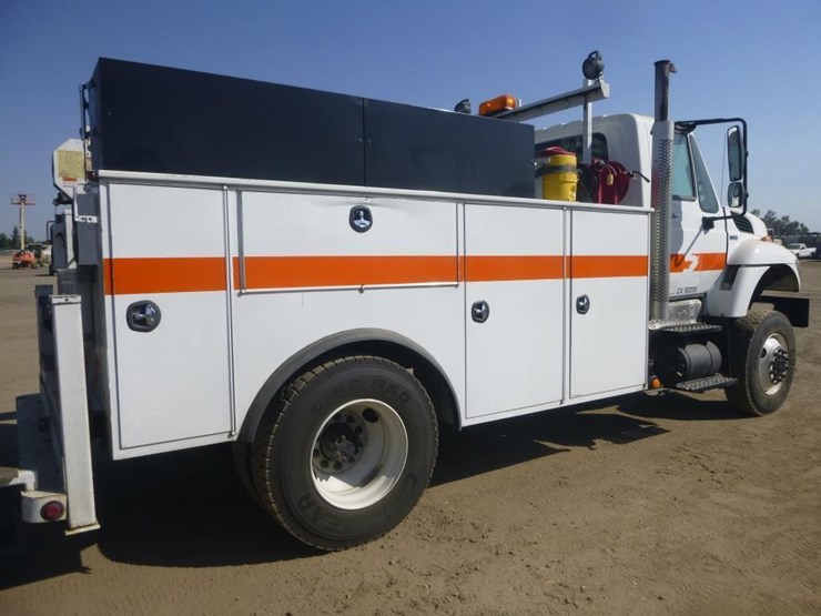 2003-international-workstar-7300-image-3