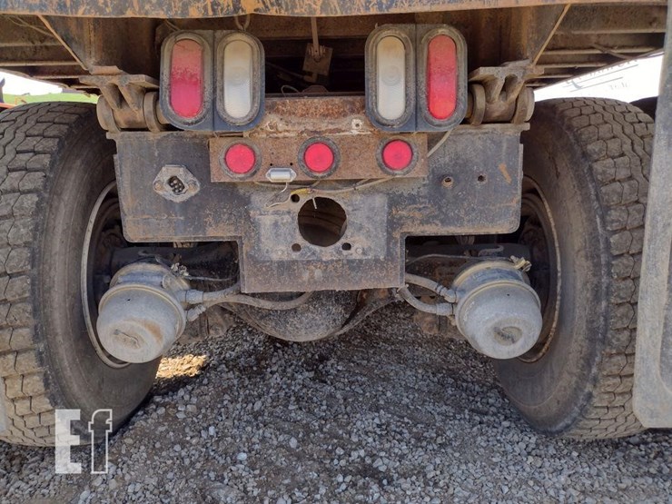 2005-international-workstar-7400-image-31