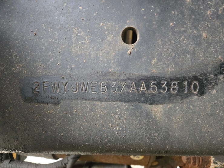 1999-caterpillar-c12-image-115